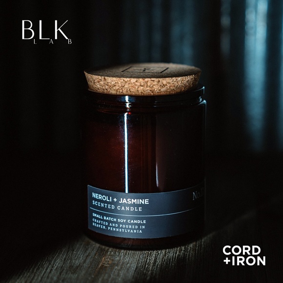 NEW Neroli + Jasmine Hand Poured Soy Candle 14 oz. - Picture 2 of 2